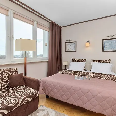 Apartment Comfortable With Balcony Located 600 M From The By Renters *
