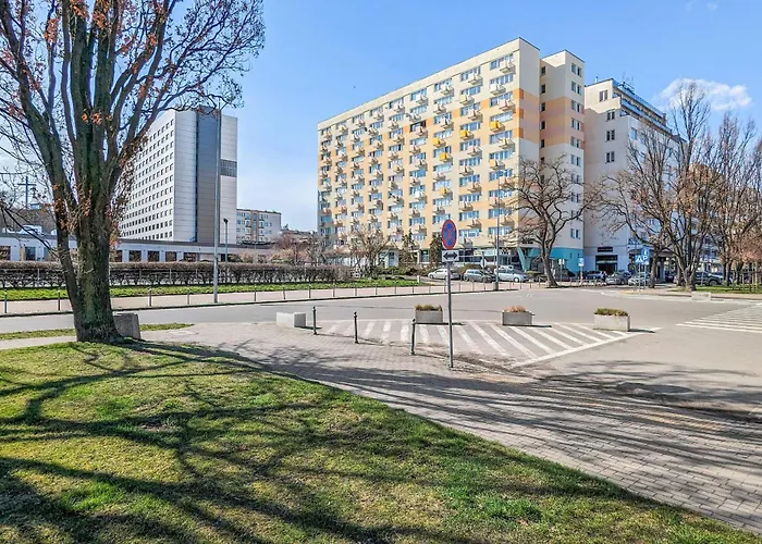 Apartamento Comfortable With Balcony Located 600 M From The By Rent Like *